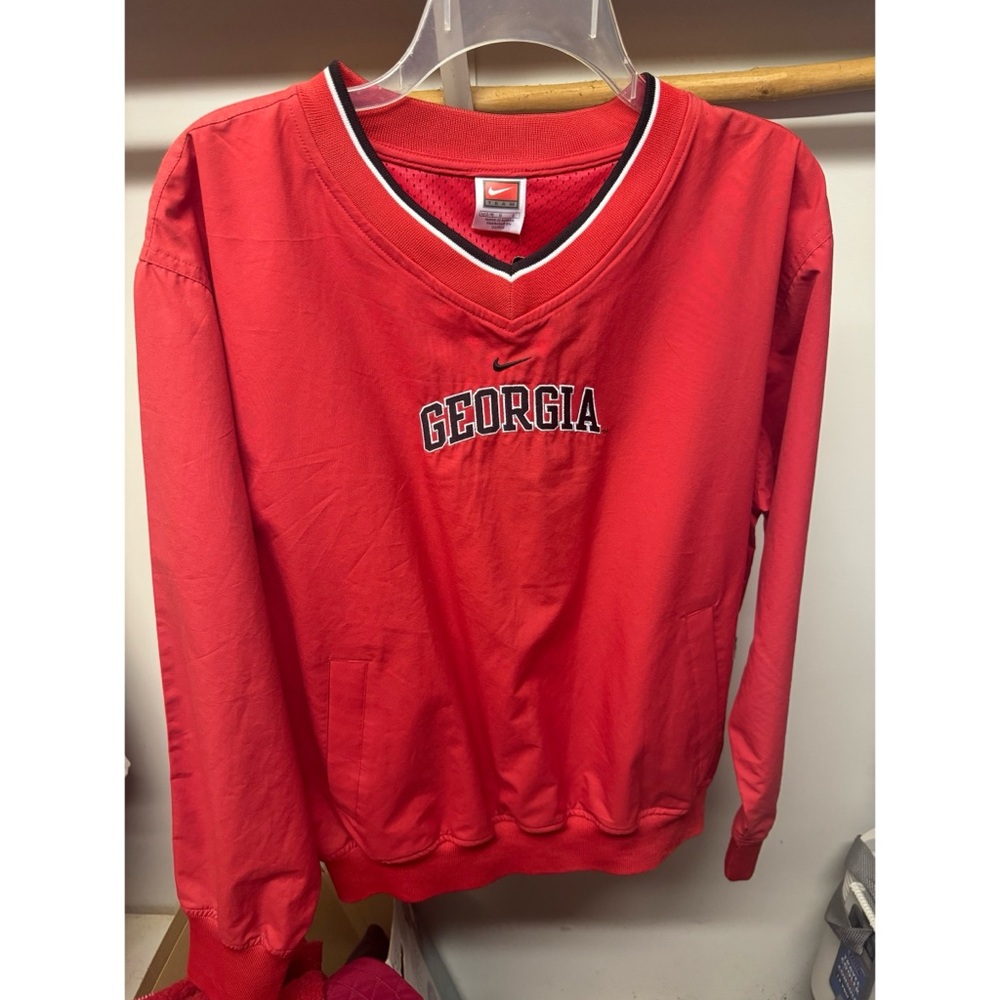 NWT Nike UGA Georgia Bulldogs Women's V-Neck  Windbreaker Wind Shirt Size L. Vtg